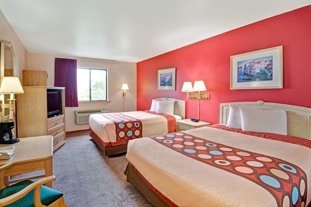 Hotel Super 8 By Wyndham Albuquerque West/Coors Blvd Zewnętrze zdjęcie